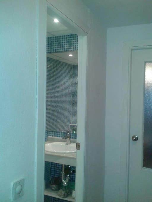 Seafront Apartment With Open-Air Heated Pool Fuengirola Eksteriør billede