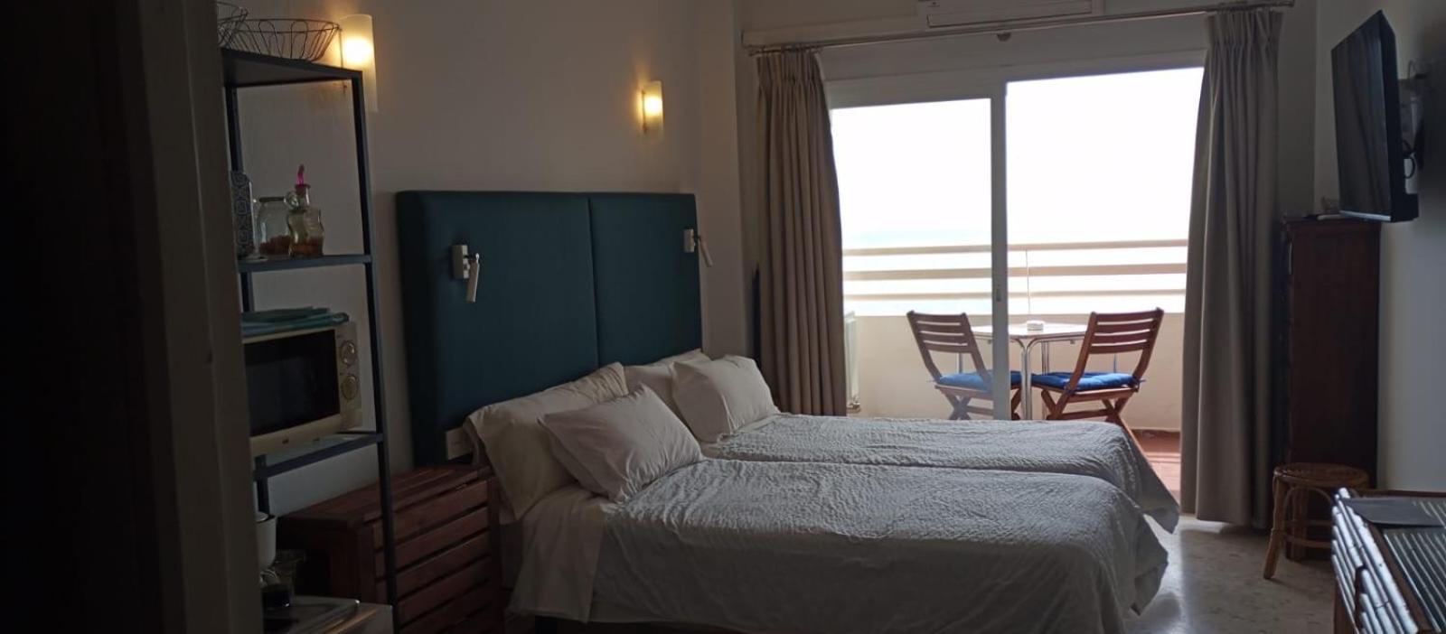 Seafront Apartment With Open-Air Heated Pool Fuengirola Eksteriør billede