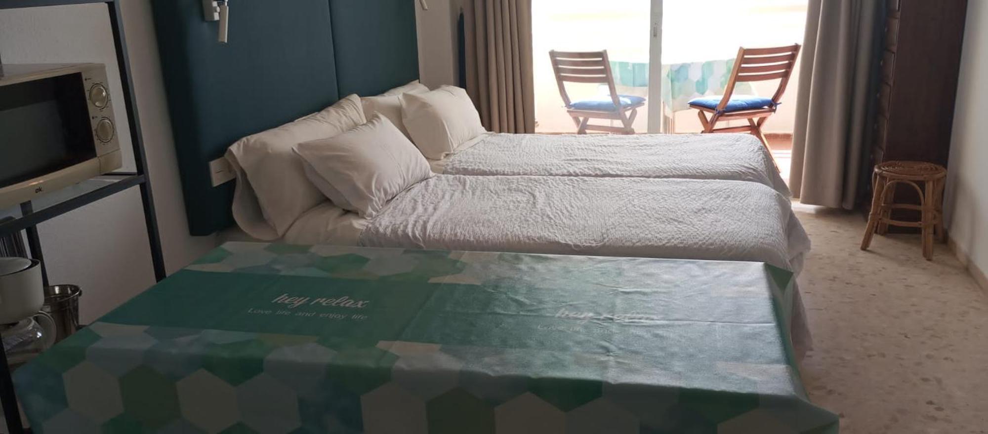 Seafront Apartment With Open-Air Heated Pool Fuengirola Eksteriør billede